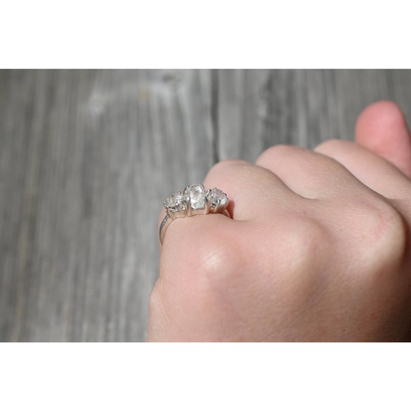 Engagement rings, raw diamond ring, raw stone ring, alternative engageme… - Picture 2 of 3